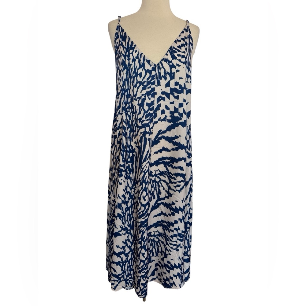 RESA Women’s V-Neck Sleeveless Flare Maxi Dress Blue‎ and Cream SZ M